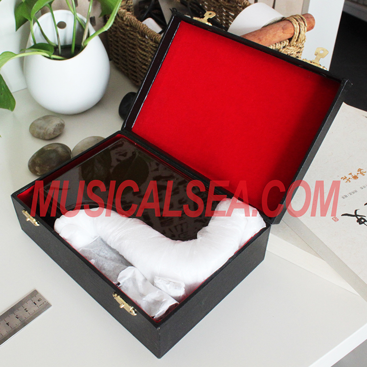 hand crank music box